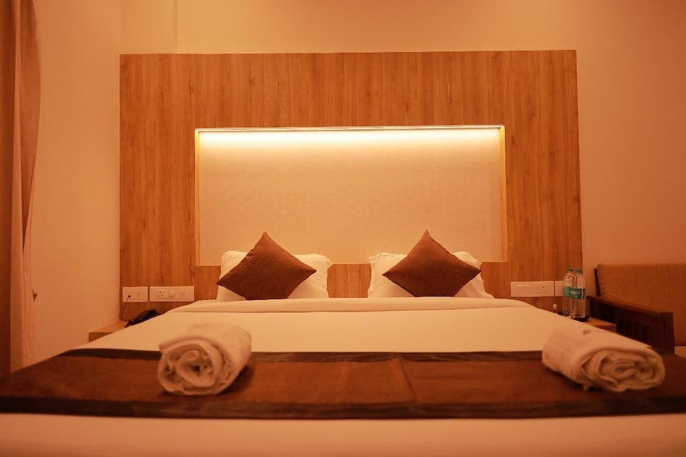 Hotel Sahaya Arasi