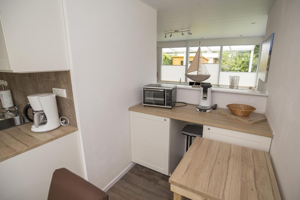 Sint Maartenszee: Renovated Family Retreat