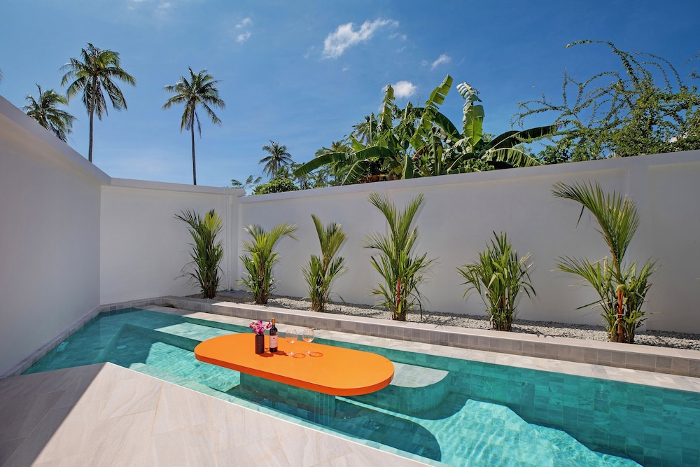 22m Oxygen Pool Villa Sunset Garden 9