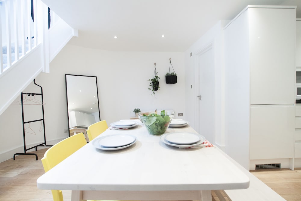 Greyhound Residences by Allô Housing
