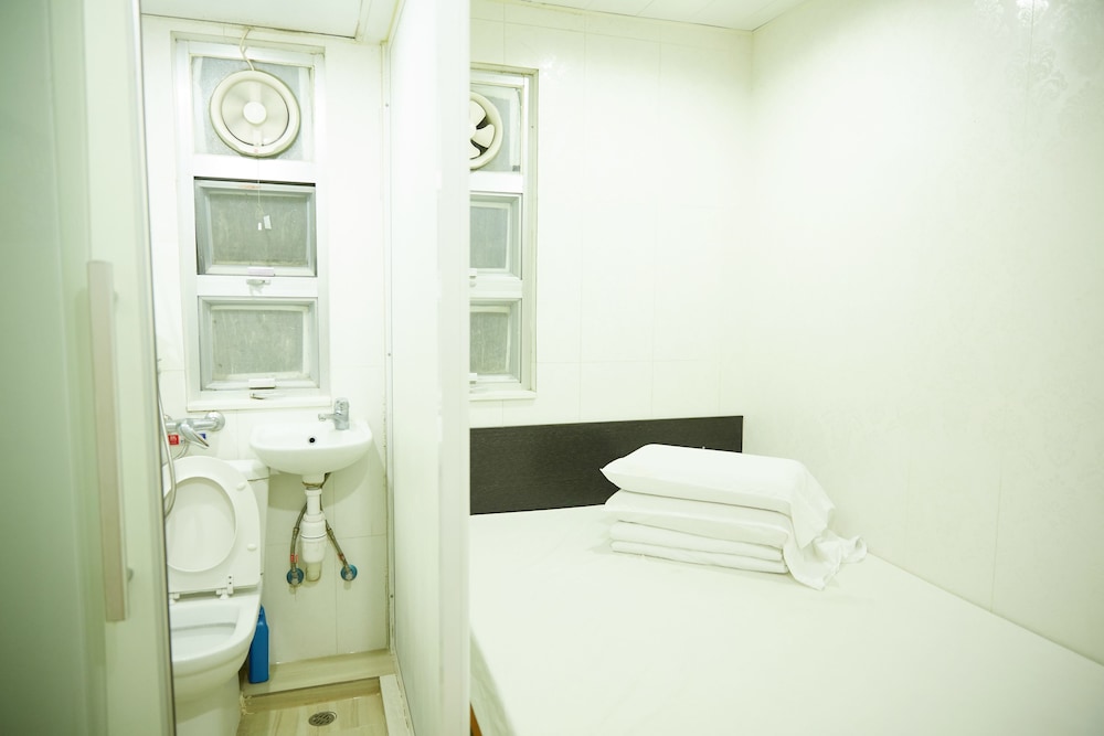 Me Easy Hostel