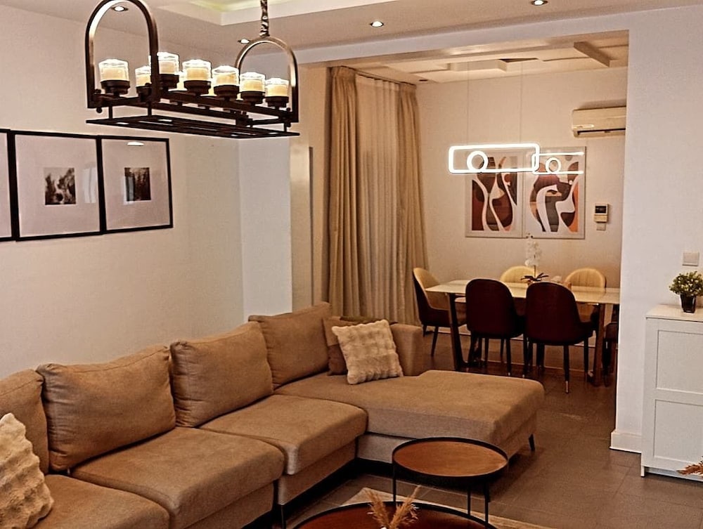 Gemluxe Homes