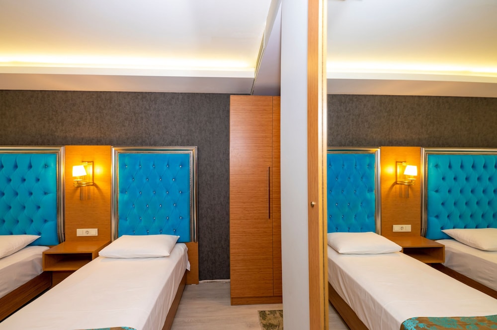 Grand Palace Otel - Image 43