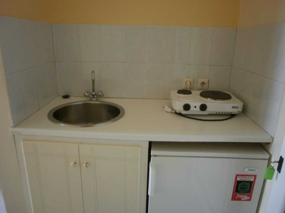 Photo 33