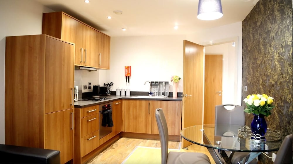 1 Bed Apartment 7, B1 ,By Comfort Zone