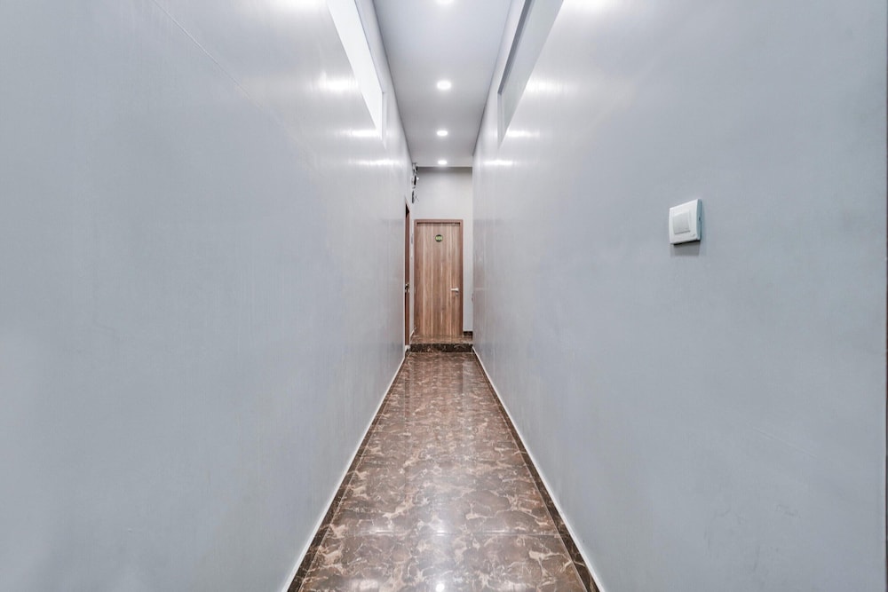 Cozy Stays at Ville Parle Mumbai
