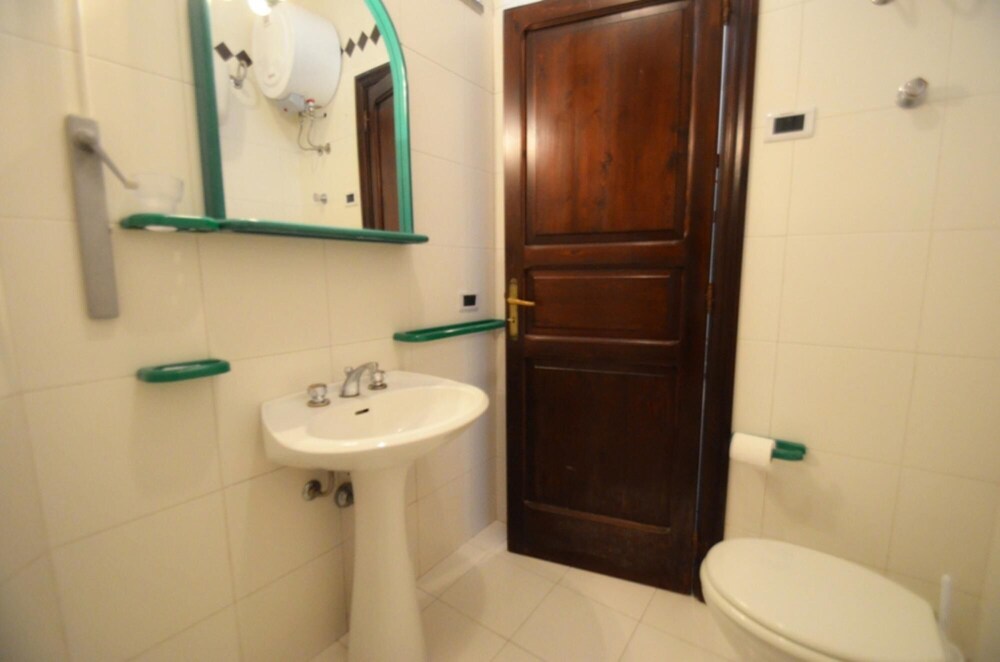 Photo 46