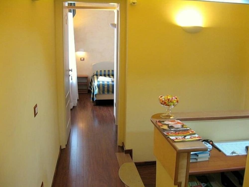 Ottaviano Vatican Luxury