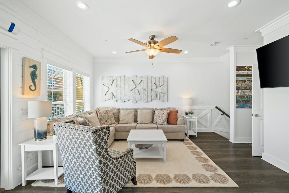 Beach House - Riviera Retreat by PHG