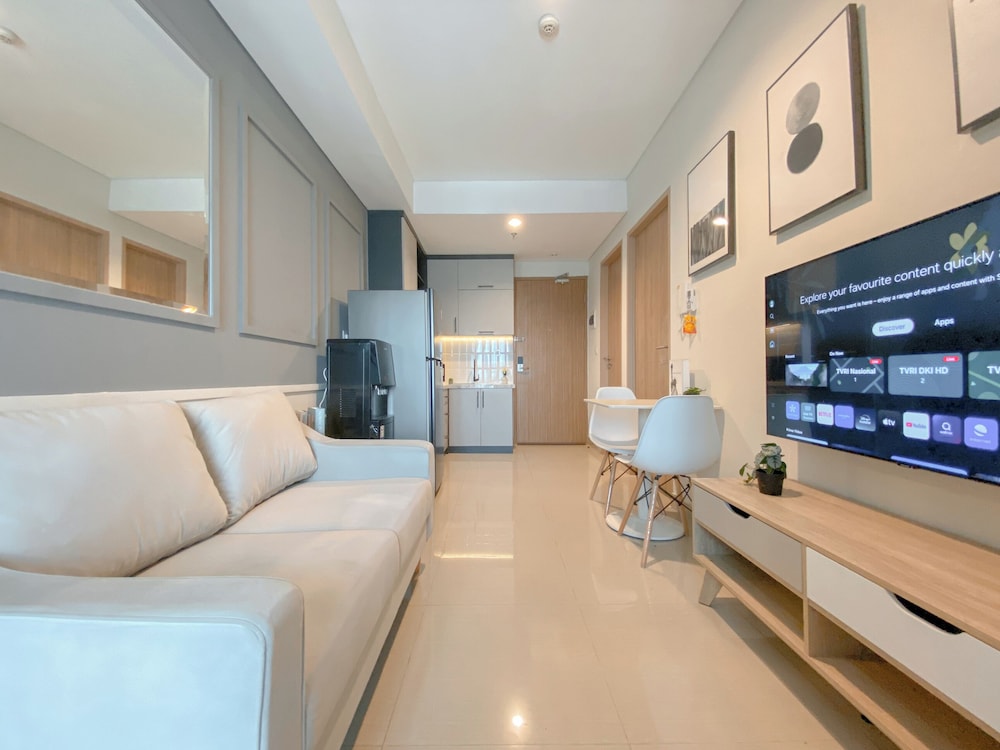 Good Choice and Homey 2BR Apartment Tamansari Iswara