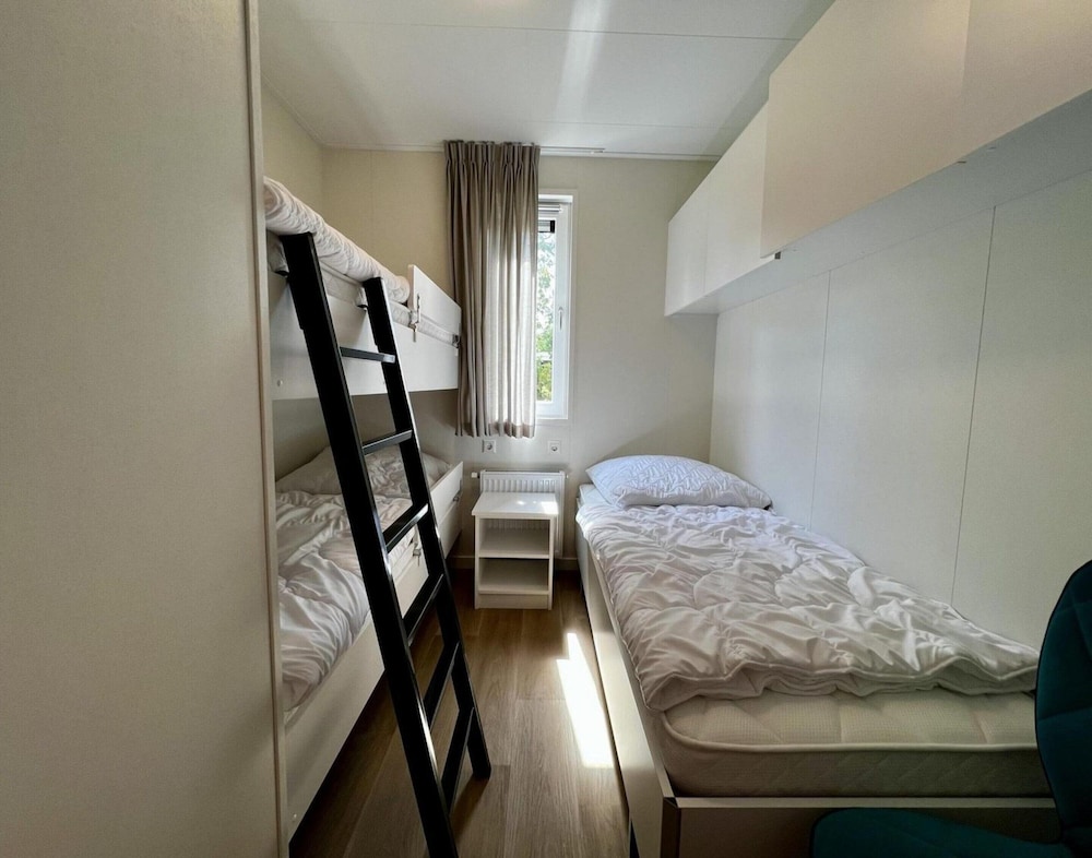 Unique Chalet for 5 With Garden