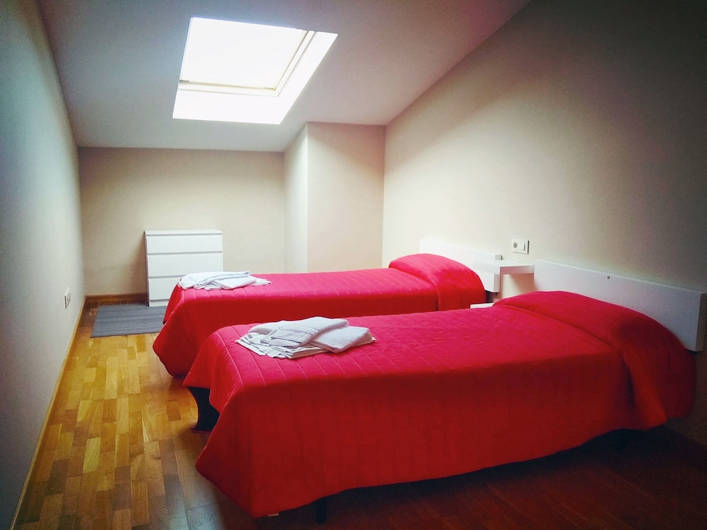 Apartamentos Playa Catedrales 3000