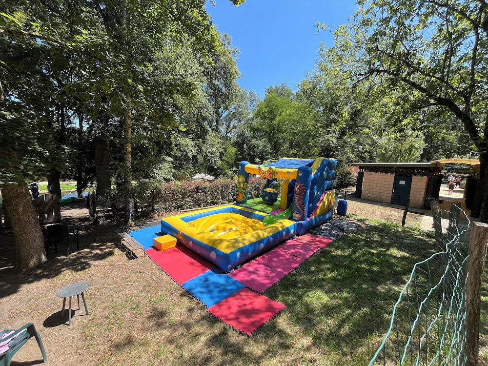 Camping De La Bageasse