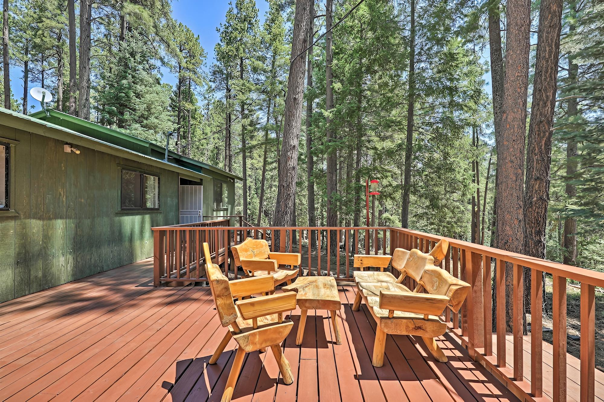 Sunny Prescott Cabin w/ Deck & Grill, 1 Mi to Lake view 3