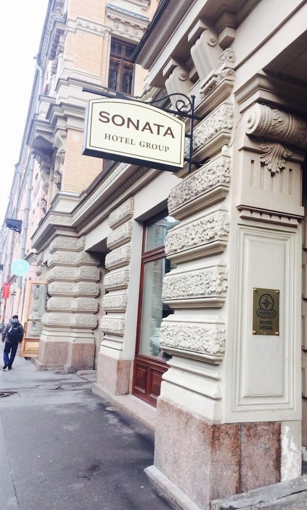 Sonata on Fontanka view 2