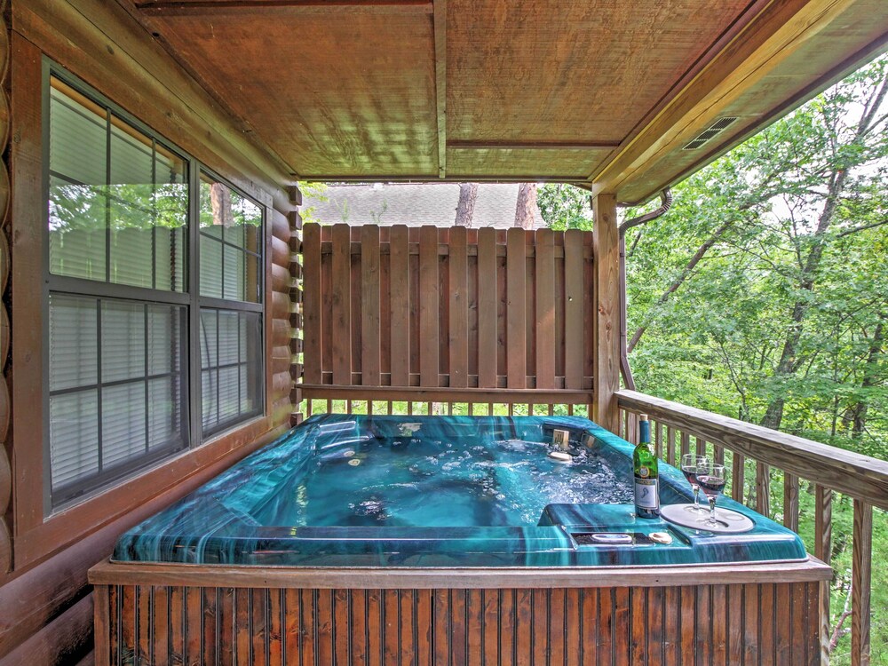 Idyllic Cabin w/ Hot Tub < 2 Mi to Dollywood! view 2