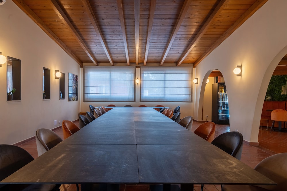 Tiber Suite