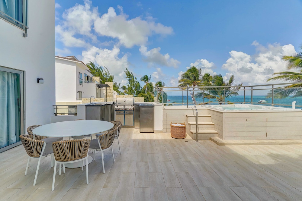 Costa Atlantica Beach Condos
