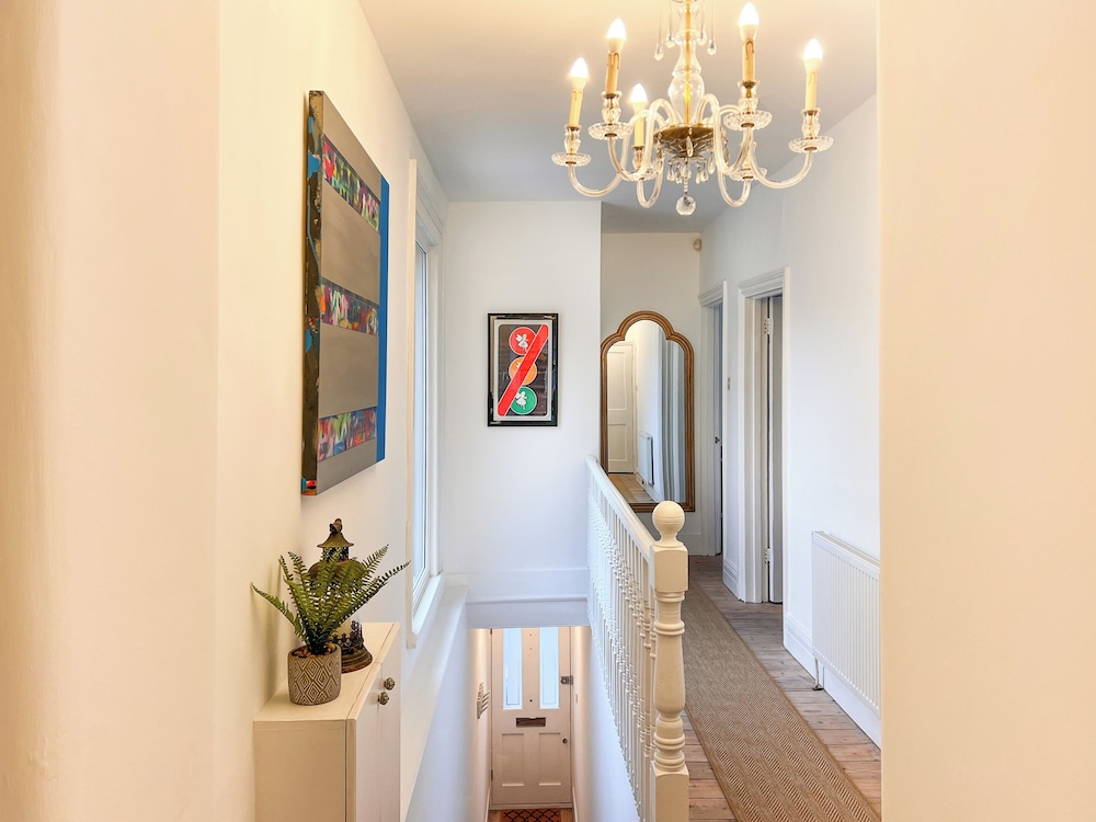 Historic 3-Bedroom Home in the Heart of Greenwich