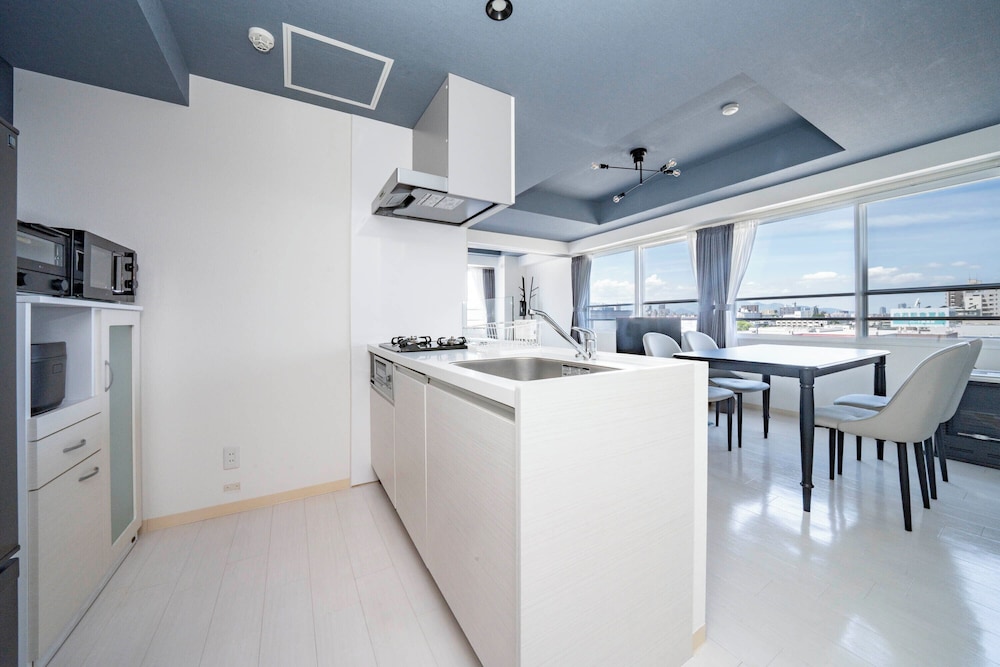 HILLSGARDEN 405