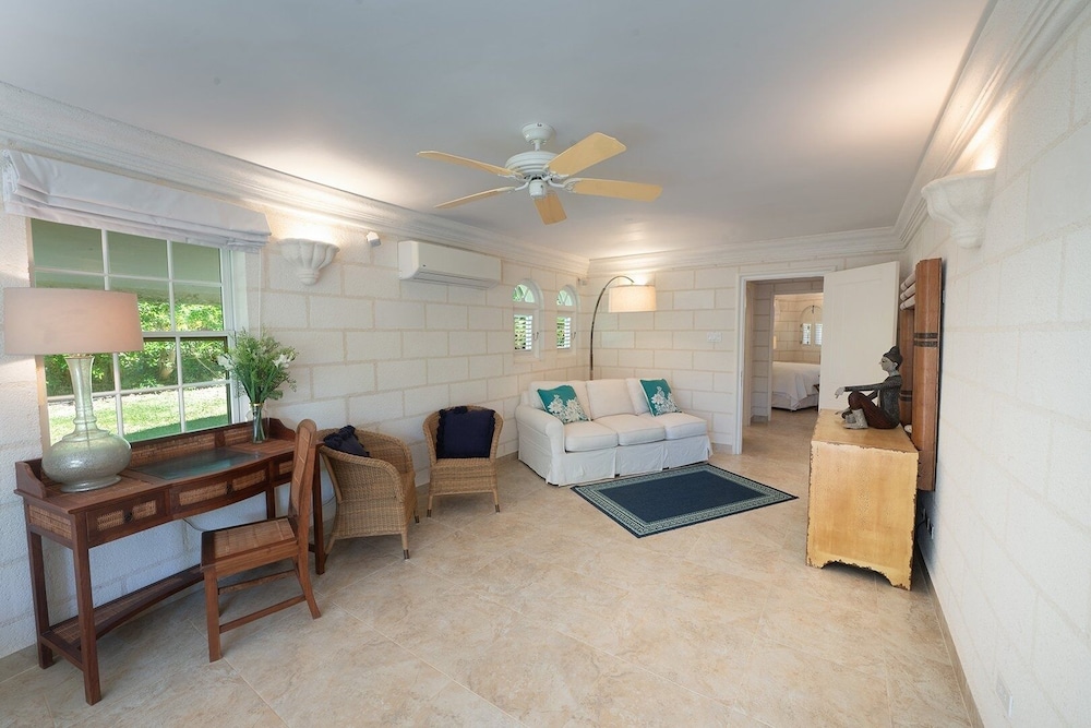 Sugar Hill - Half Century House 6 Bedroom Villa