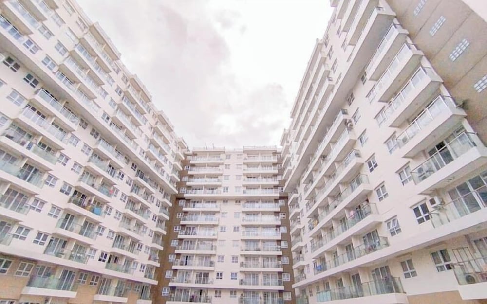 Industrial Look 2Br At Gateway Pasteur Apartment