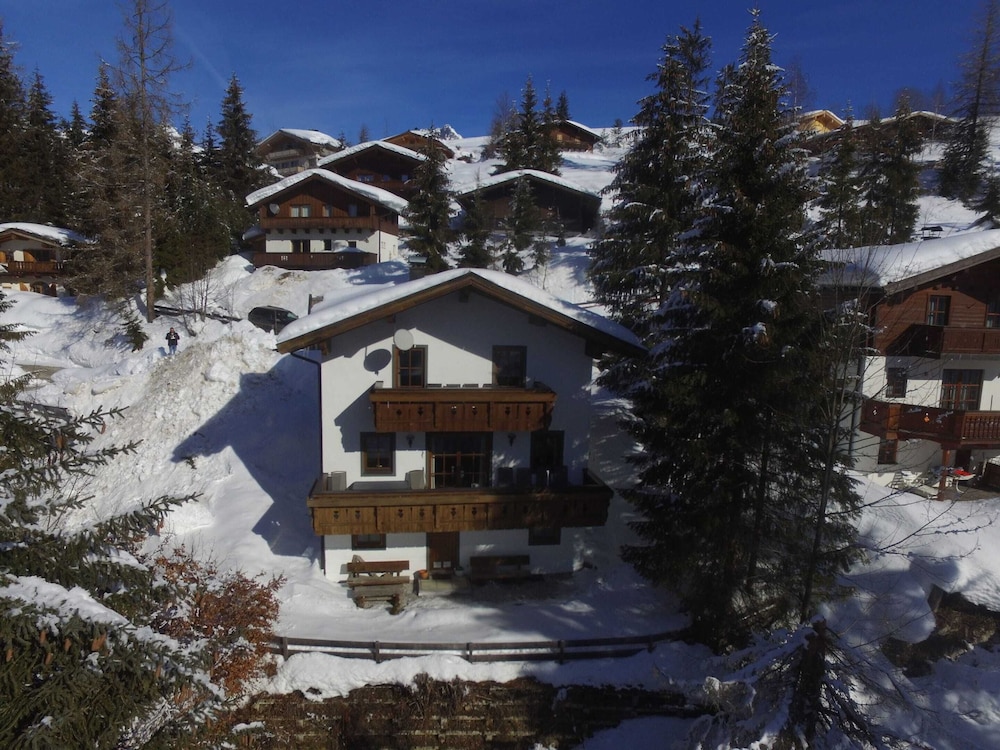 Boutique Chalet in Maria Alm near Hochkönig view 3