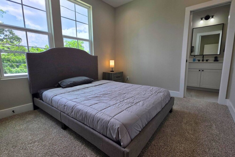 Comfy 3BR Mins to TMC NRG
