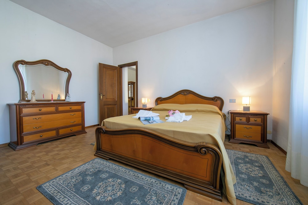 Casa Amabile With Salty water Pool view 3