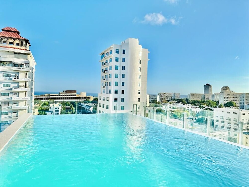 Two Bedroom Space With Pool Oasis Near Hotel Embajador