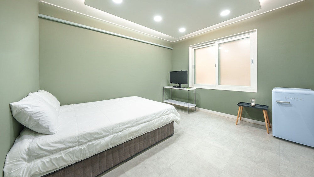 Hongcheon White Hill Pension