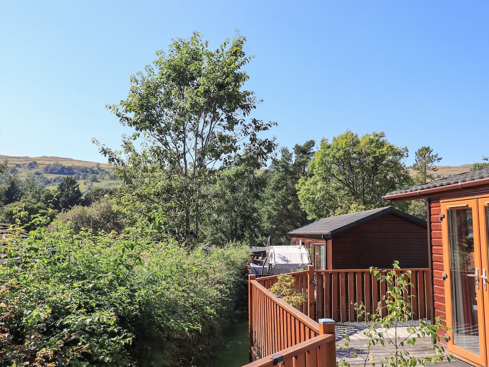 Striding Edge Lodge
