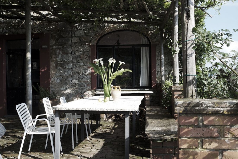 Peralta Tuscany