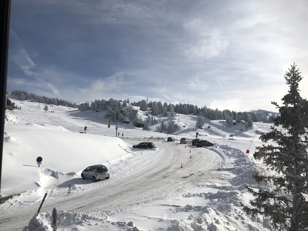Alpine Comfort at Chamrousse