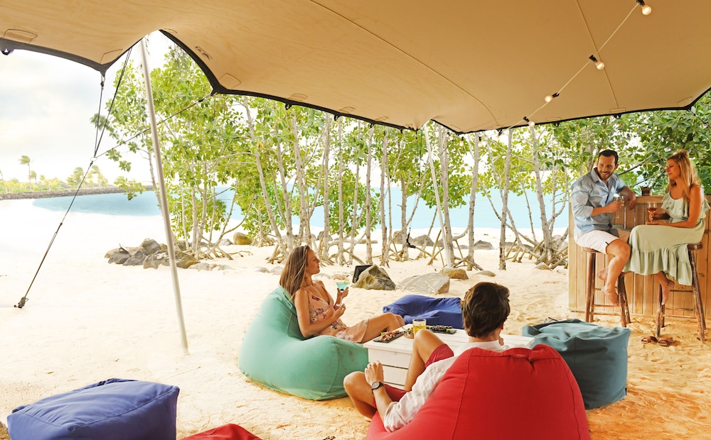 Radisson Blu Azuri Resort & Spa