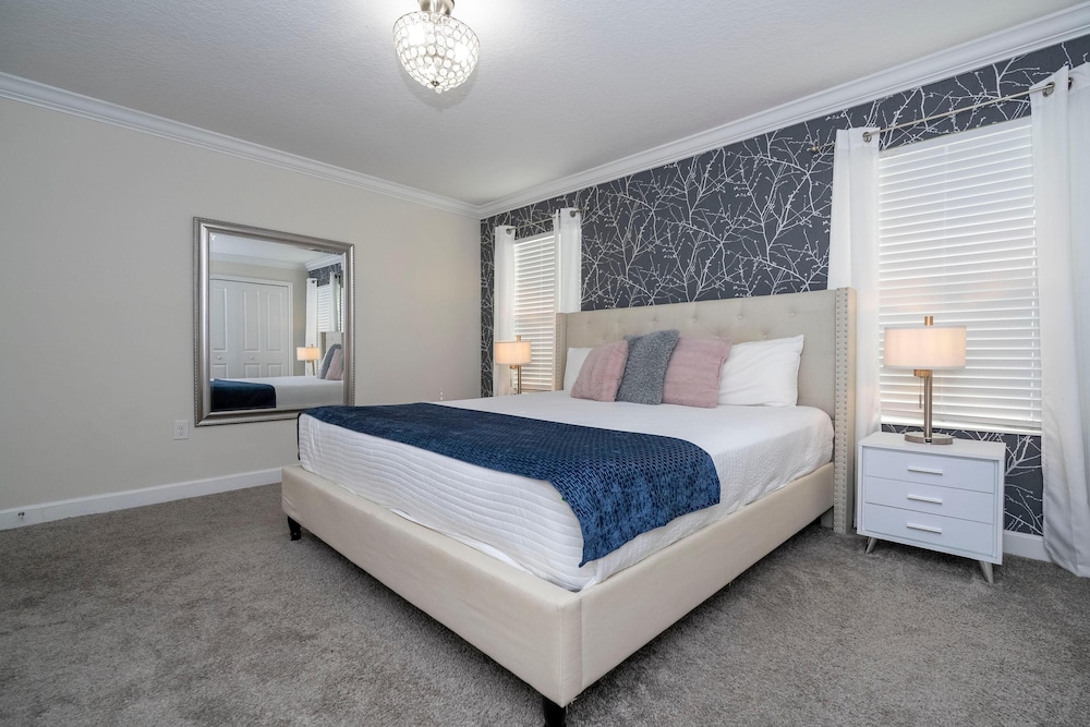 4337 QS - Charming Hideaway
