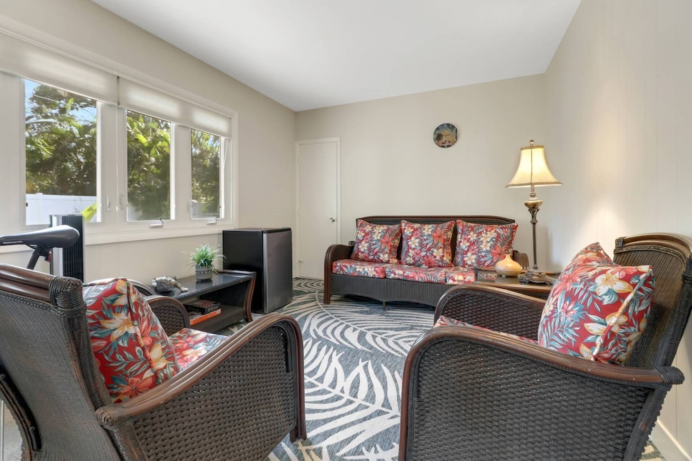 2511 Cortez Blvd, photo 32