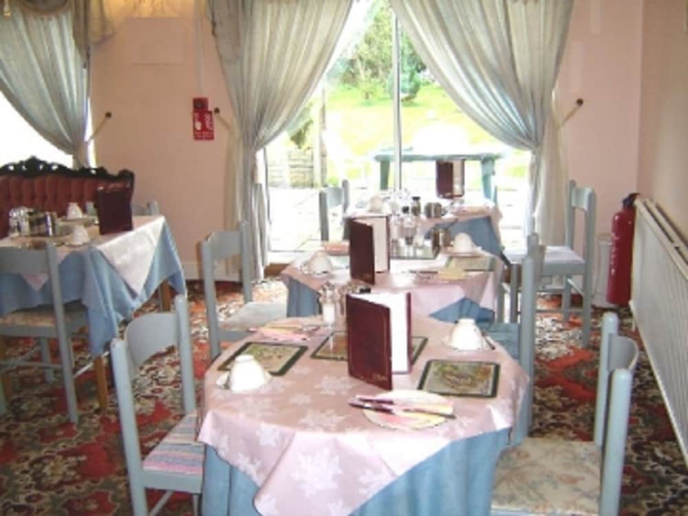 Alpha Milton Guest House view 3