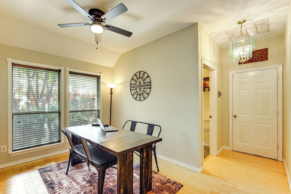 DFW Fun Awaits: Family Home in Crowley!