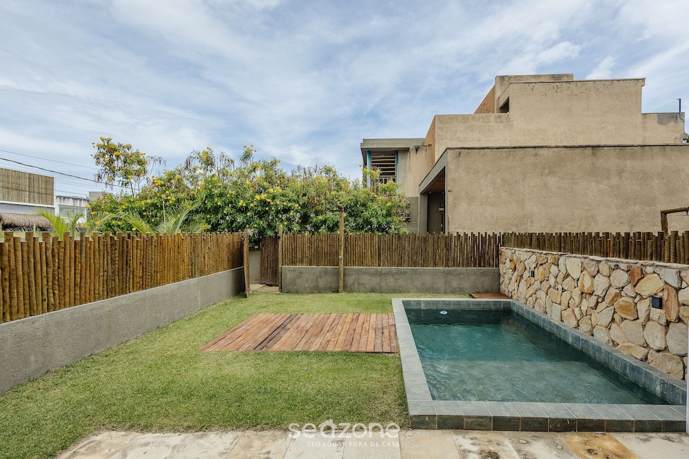Houses in a Gated Community 100m From Marceneiro Beach - Hvas