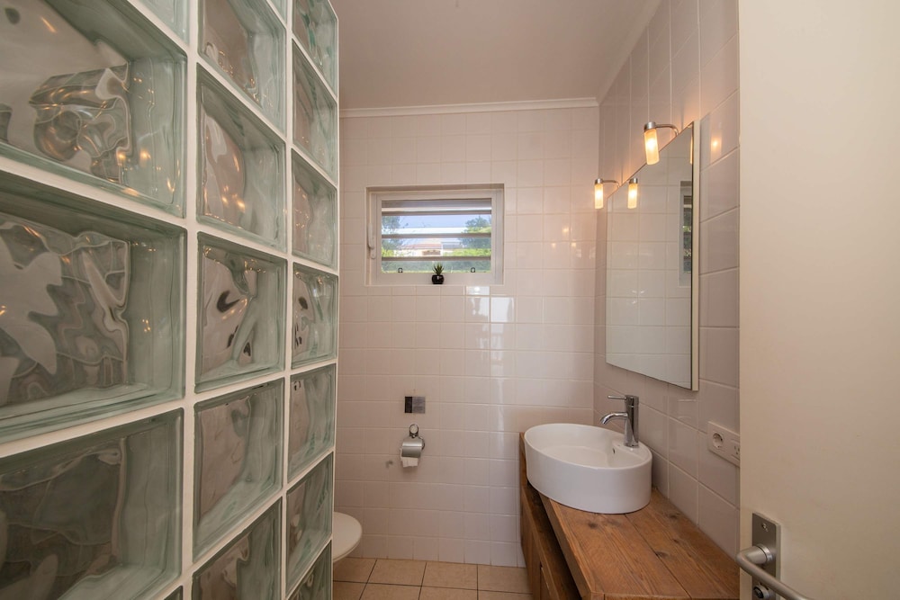 Tropical Twilight Haven Unwind in Style