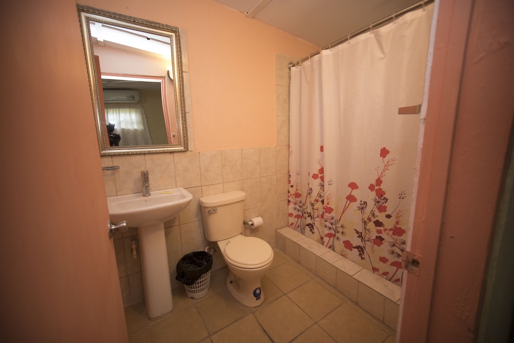 Photo 9 sur 14 de Glimbaro's Guest House