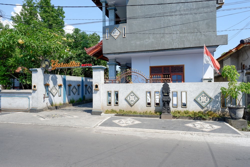 Photo 7