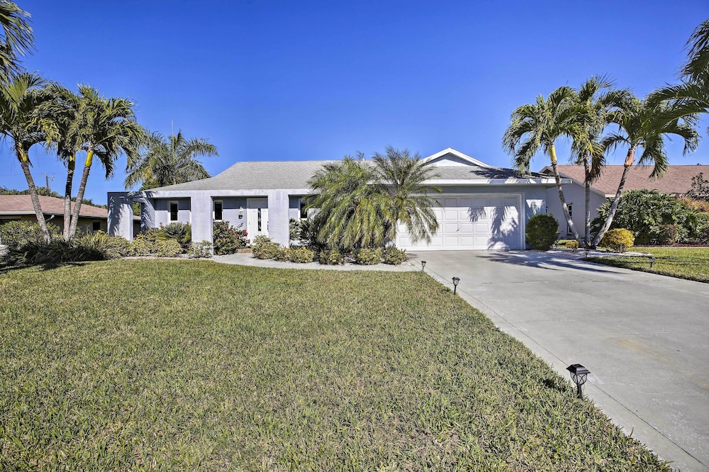 Family Home w/ Patio & Pool Table in Cape Coral! view 4