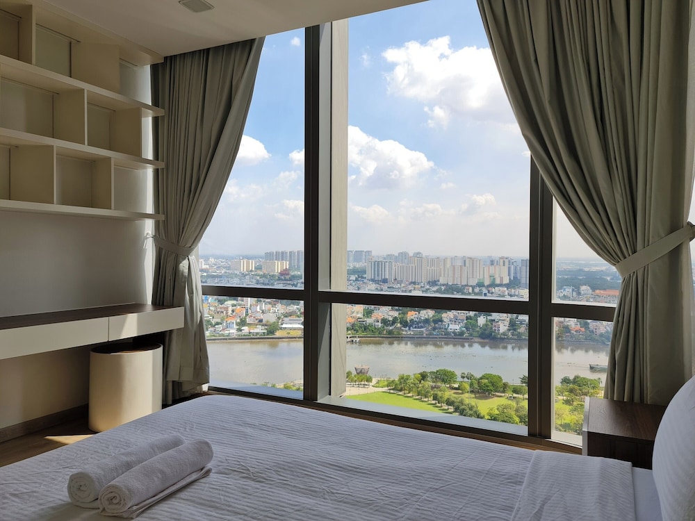 Vinhomes Central Park Landmark 81-Apts