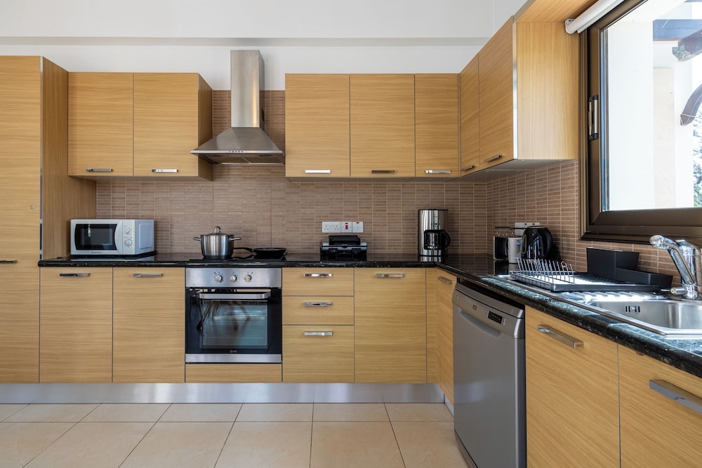 Lumina 2-BR Villa and Pool in Ayia Napa