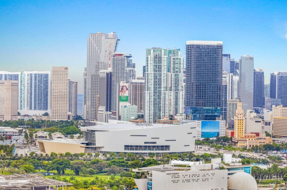 City Vibes Ocean View Next to Art Basel