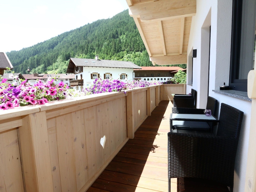 Apartment in Stubai Alps With Supercard
