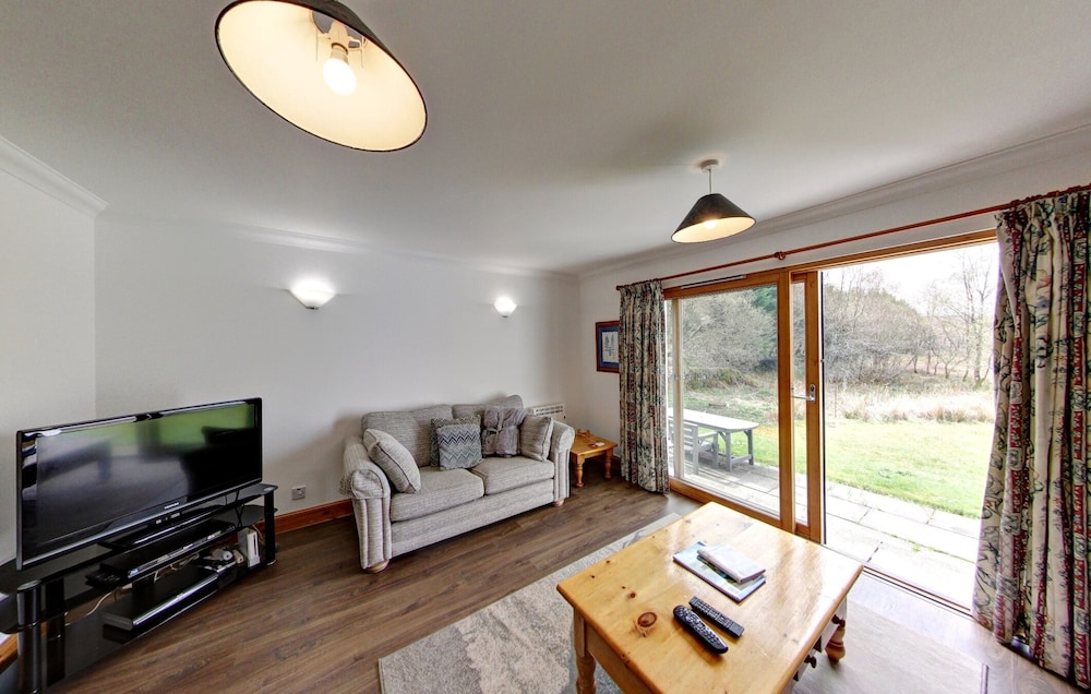 Stob Binnein Cottage