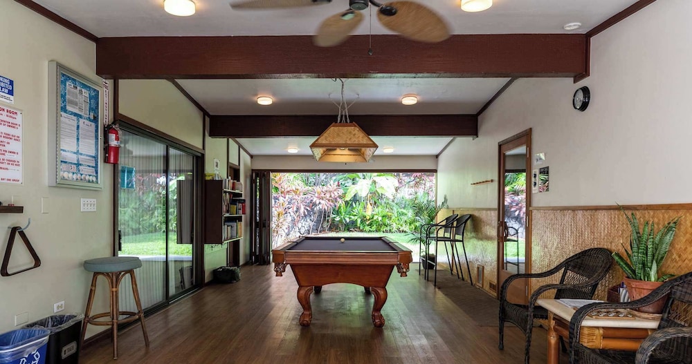 Oceanfront Condo 117 in Kailua-kona